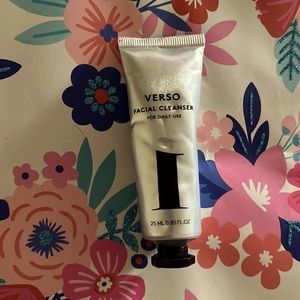 Verso Facial Cleaner 25ml Travel Size